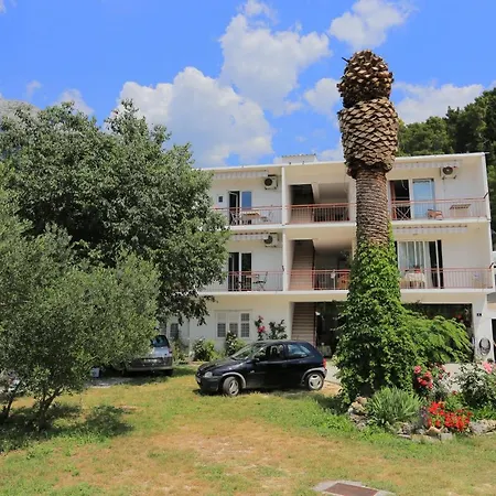 Apartment 6695a *